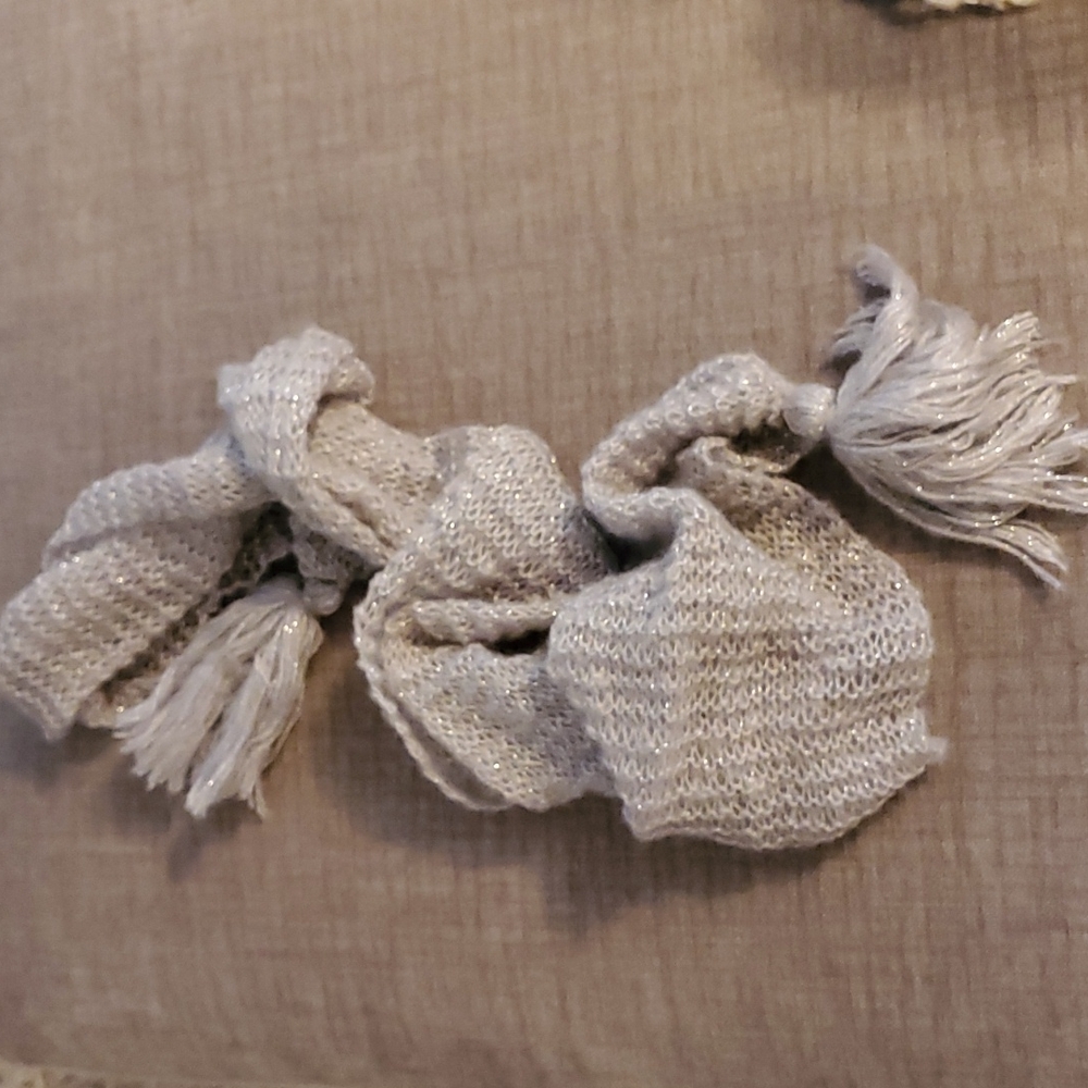 Scarves - Picture 3 of 3
